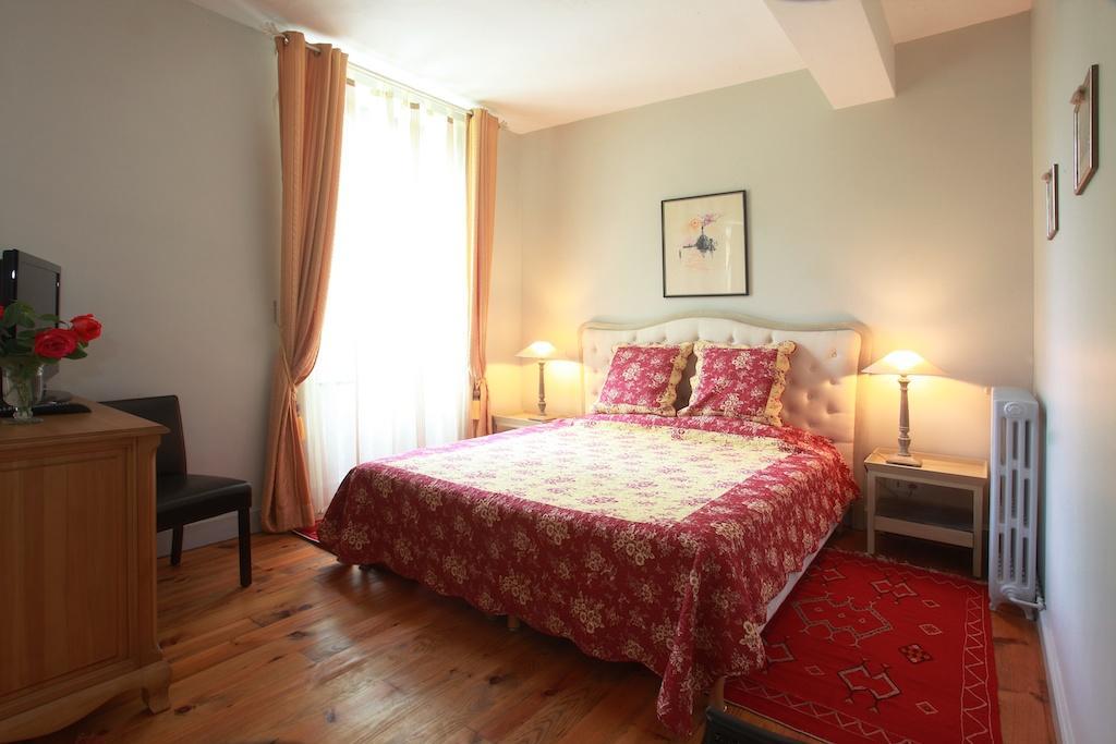 Bed & Breakfast Chateau De La Prade Bram